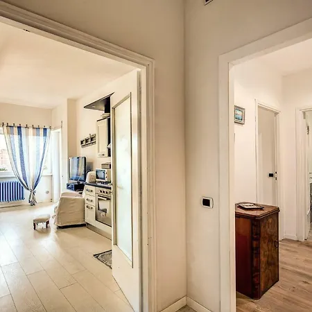 Apartament Seaside Rome *